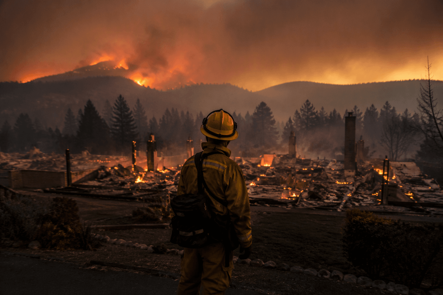 Arson suspect arrested as Spokane wildfires destroy hundreds of homes