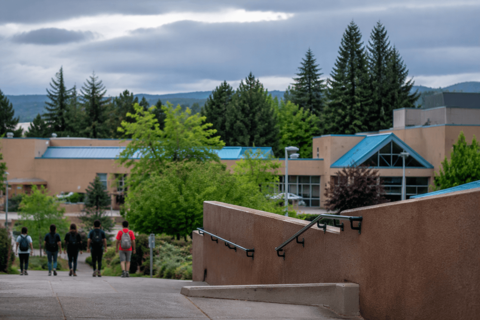 Santa Fe, Los Alamos schools skip AI reading software over privacy concerns