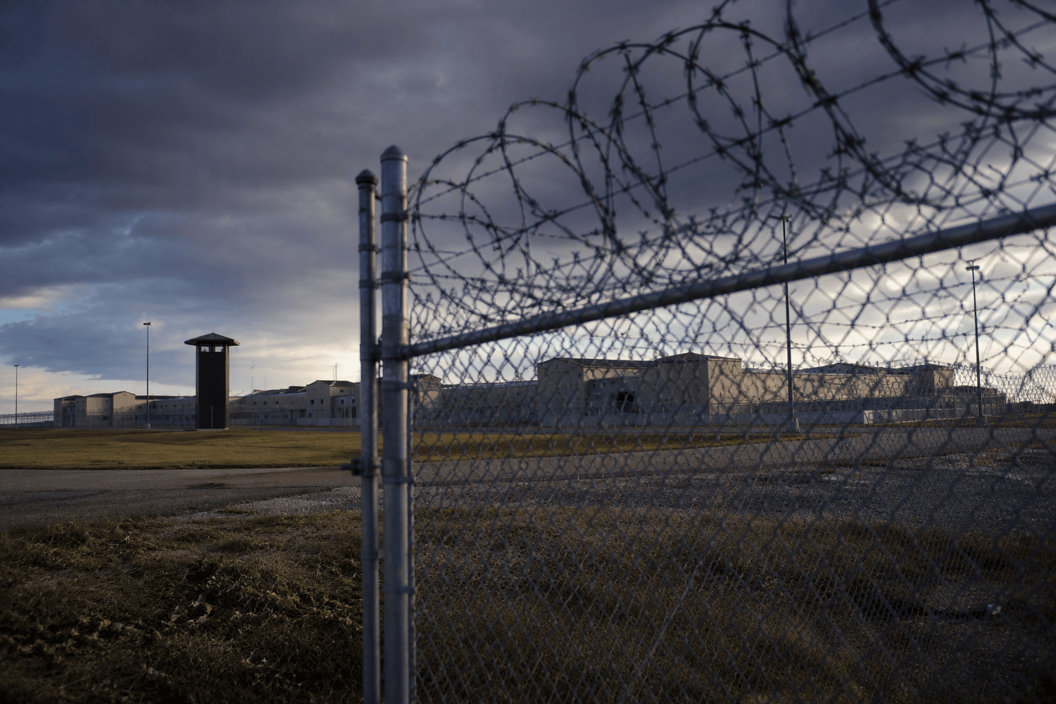 Dormant Minnesota prison to reopen as ICE detention center