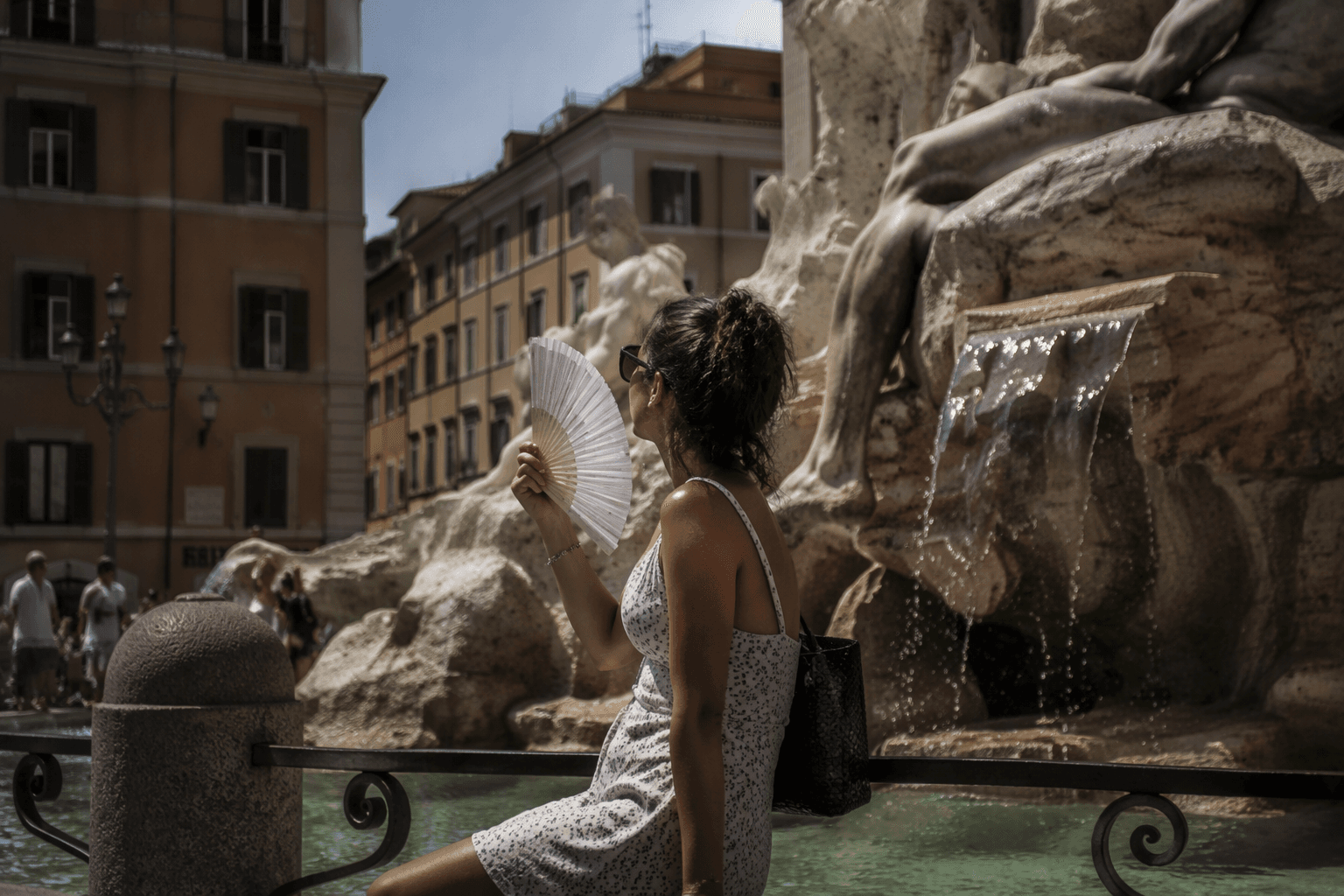 Italy puts all major cities on red alert as heat wave worsens