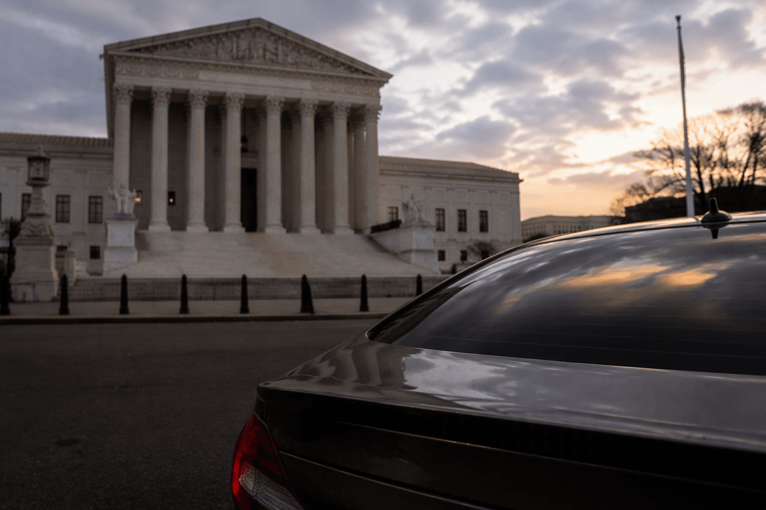 Virginia seeks Supreme Court review in license plate free speech case