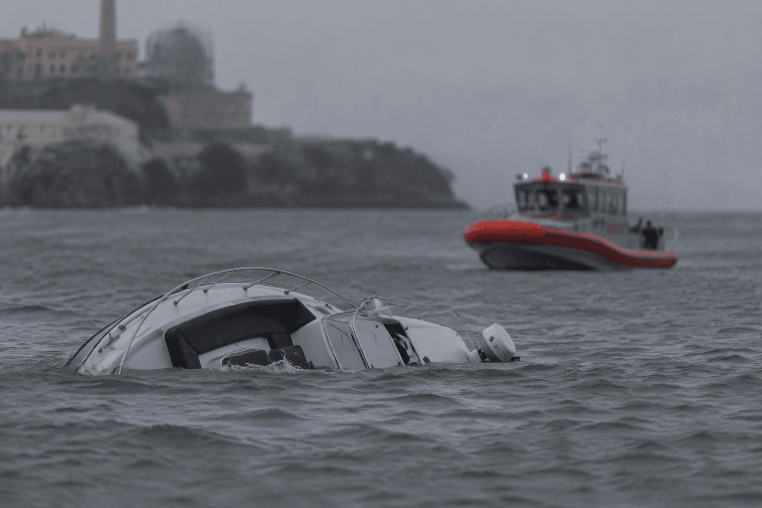Captain said Volare was on autopilot before San Francisco capsized