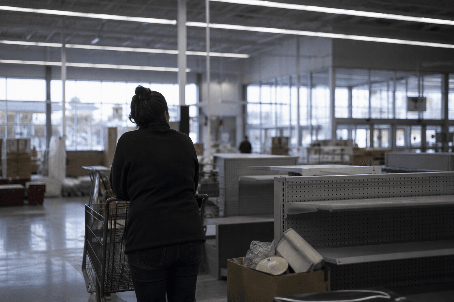 What Big Lots workers should know about plant closures and layoffs