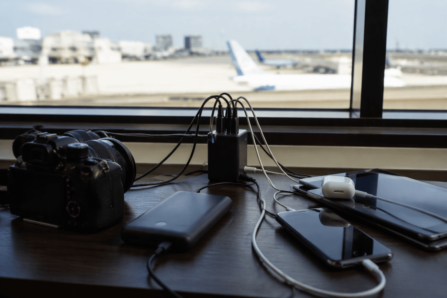 Anker Nano Travel Adapter charges five devices on trips