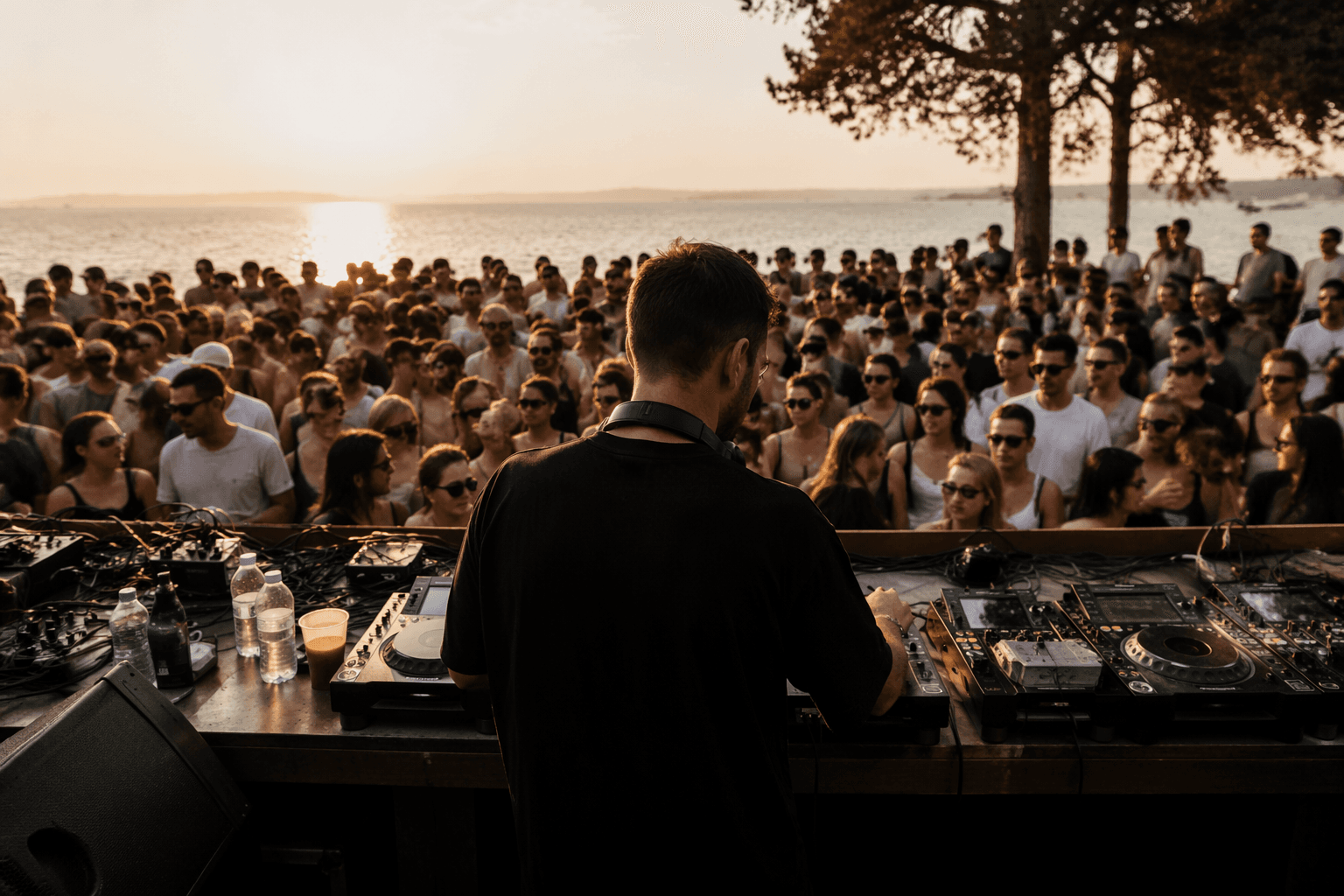 Fausto Messina returns to Cadenza with emotional minimal techno single
