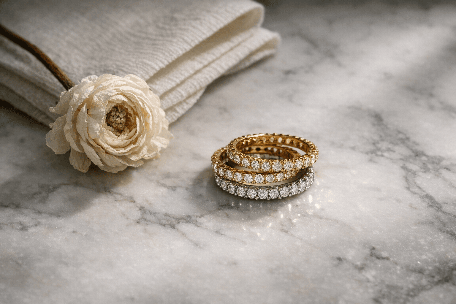 Why eternity bands work beyond the engagement context