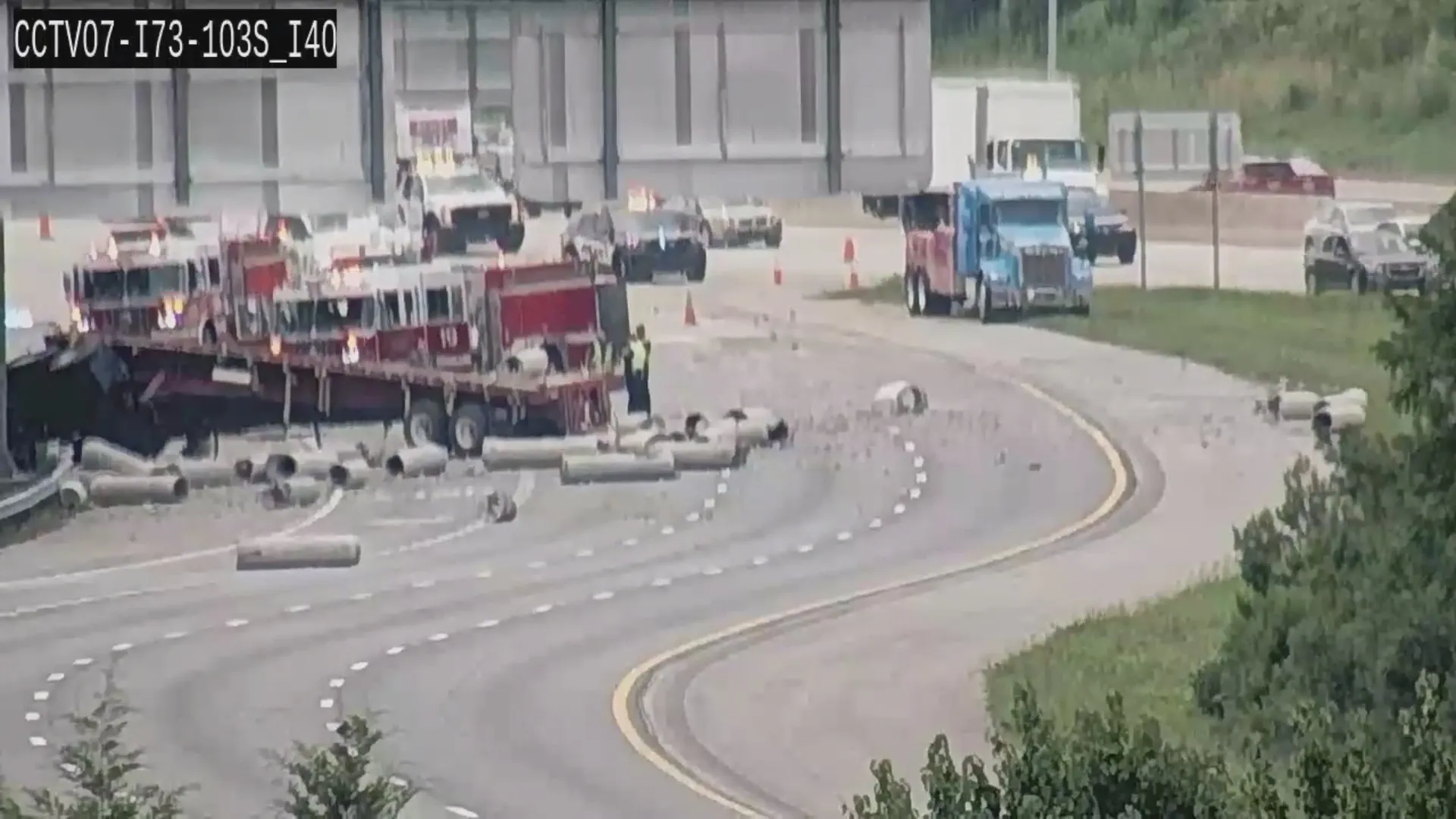 Injuries crash shuts I-40 eastbound in Greensboro, traffic diverted