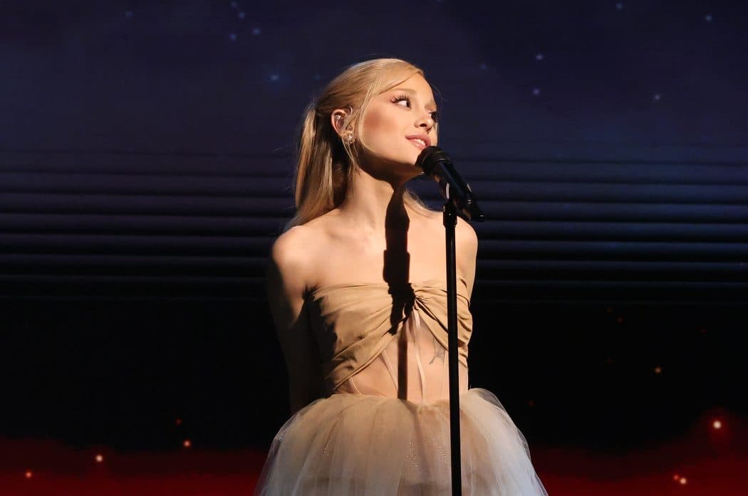 Ariana Grande sues hackers over leaked music and private footage