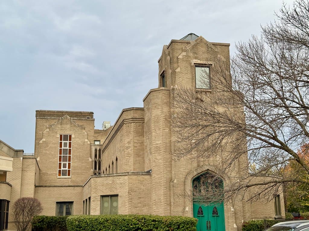 56 bodies found improperly stored at Chicago funeral home