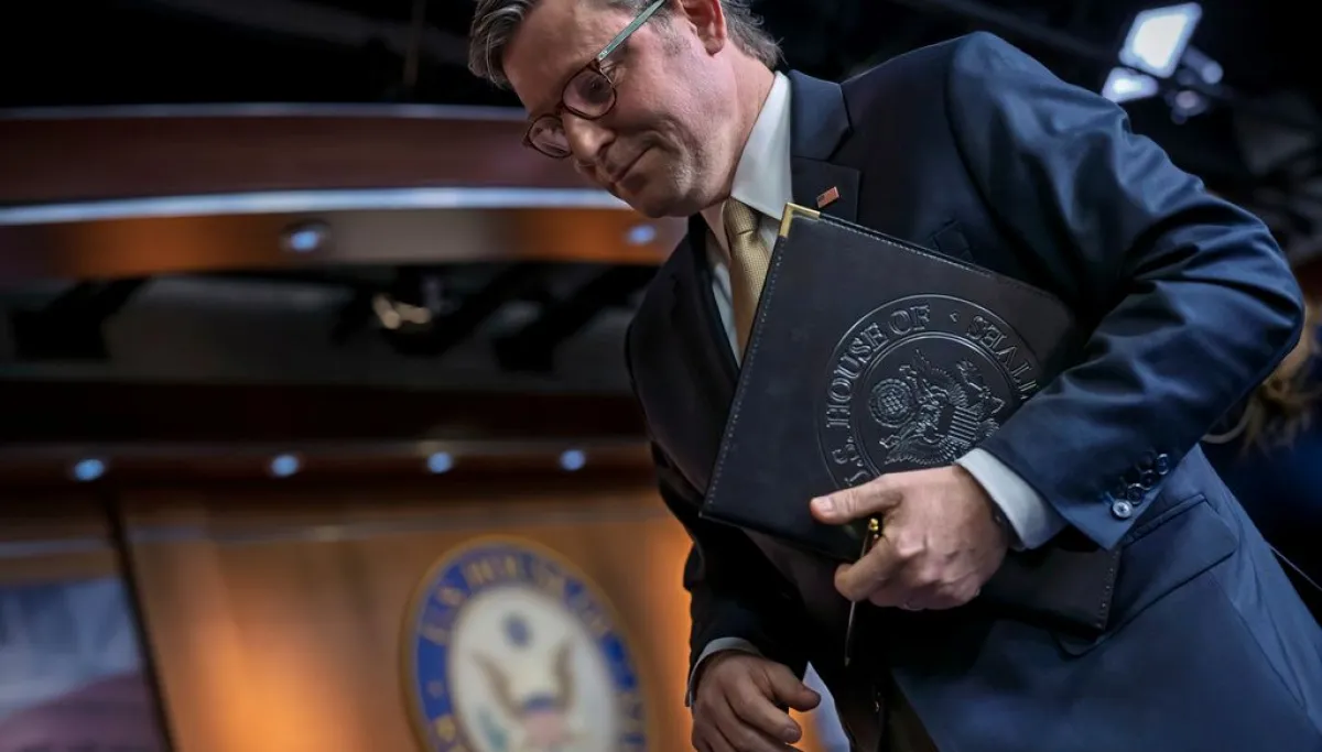 Trump normalizes G.O.P. extremism until it reaches absurd extremes