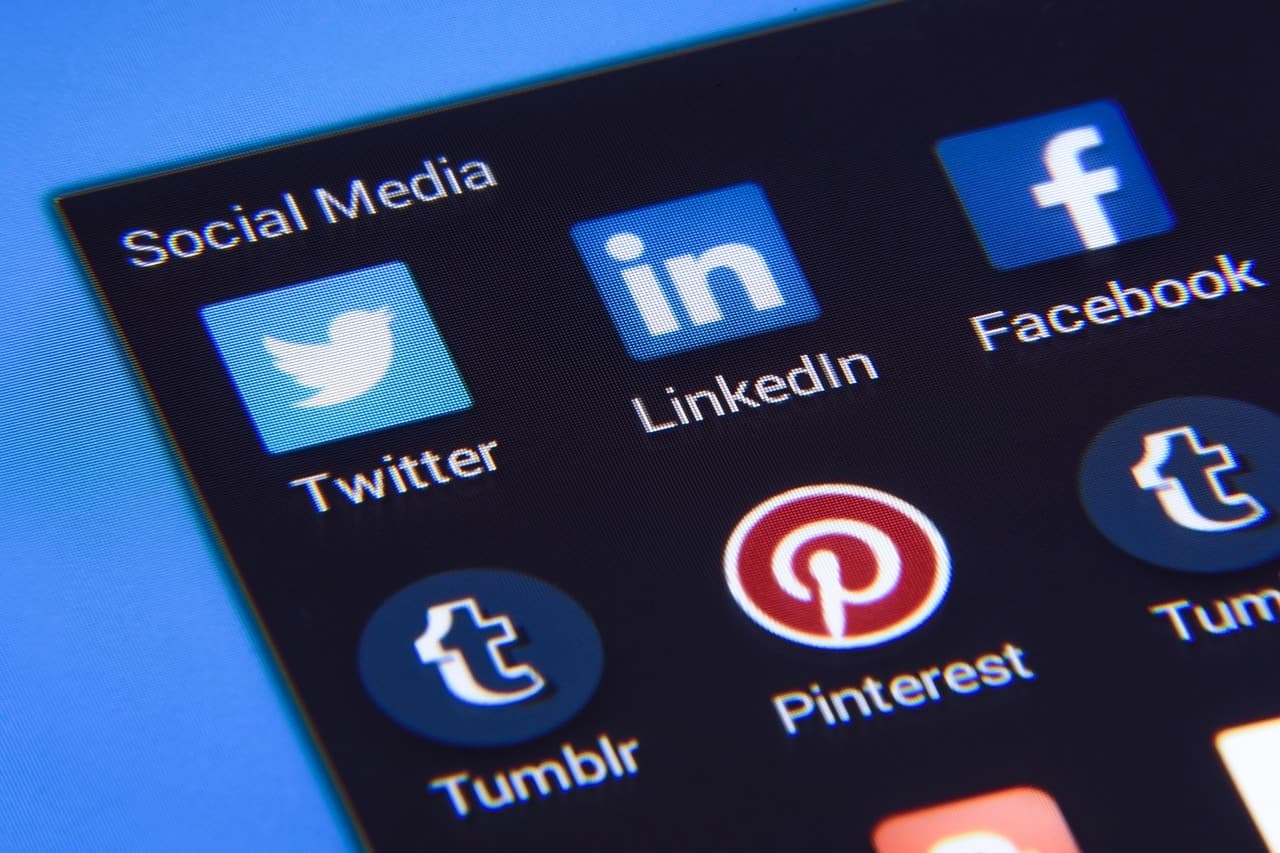 LinkedIn boosts AI search visibility for professionals and B2B brands