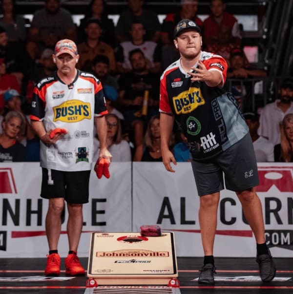 Mark Richards goes 36-for-36 in perfect Cornhole game