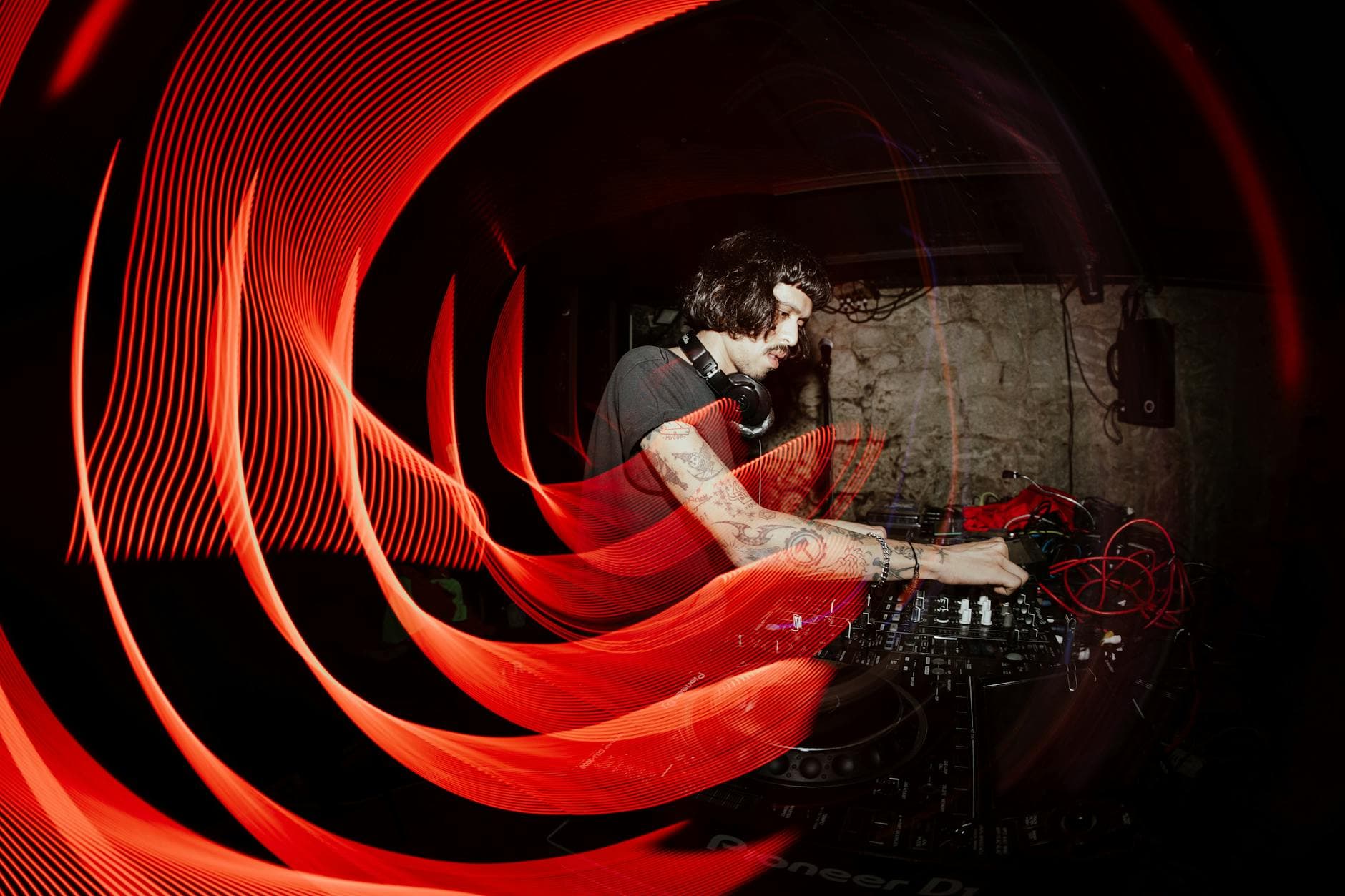 Luciano Amaya expands minimal techno with Bandcamp-only three-track EP