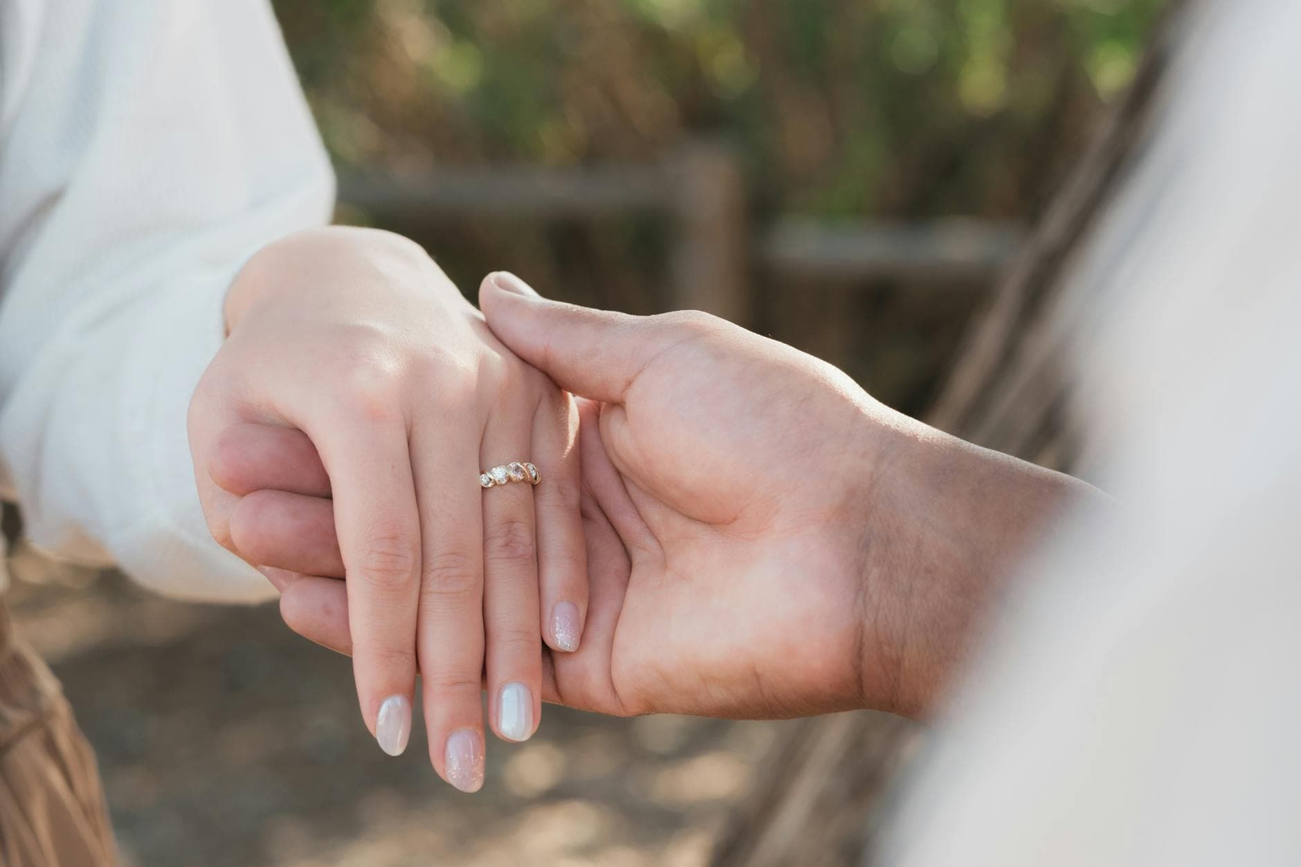 Zoë Kravitz’s yellow-gold ring fuels engagement buzz in London