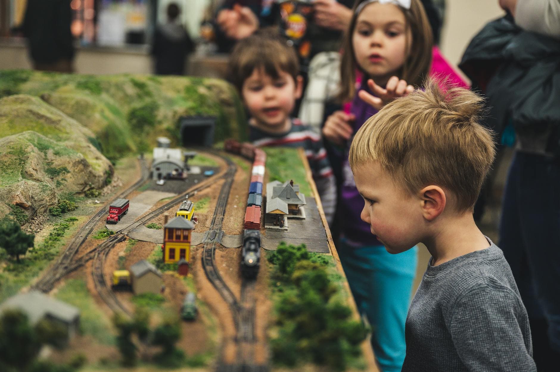 Leigh parish church hosts family-friendly spring model railway exhibition