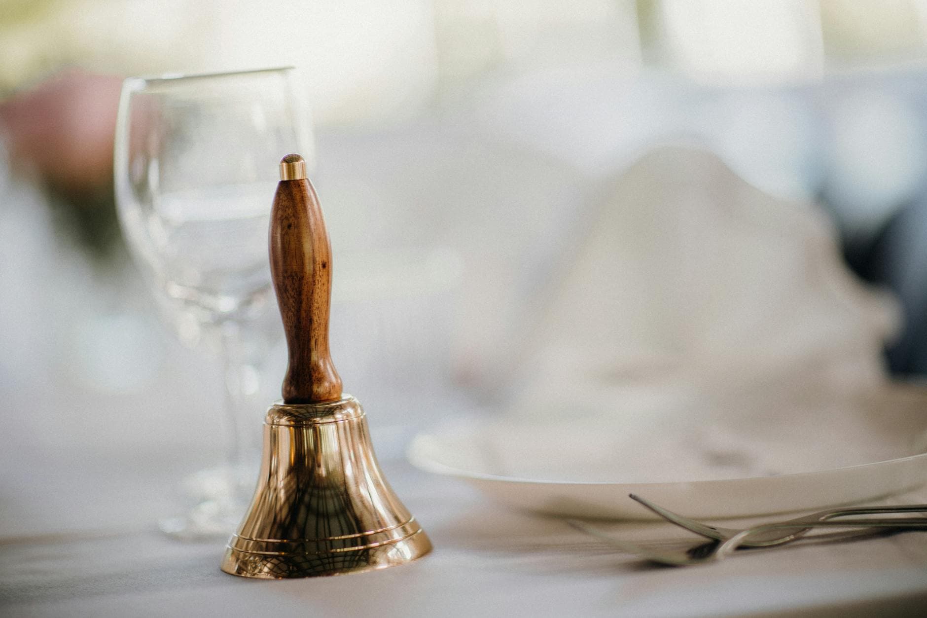 King Charles gifts Trump HMS Trump bell at White House state dinner