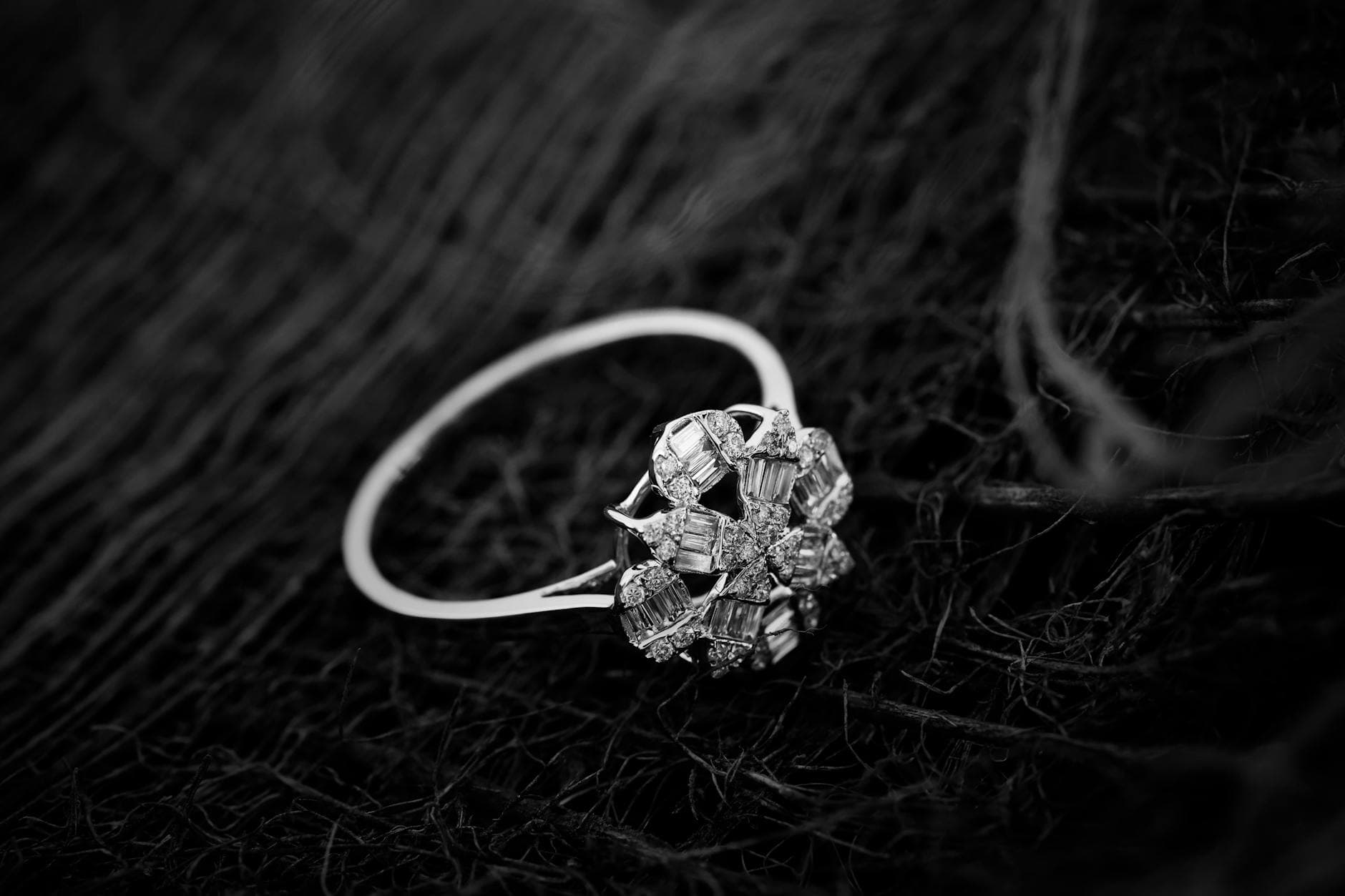 Tactile diamond jewelry rises, texture and movement take center stage