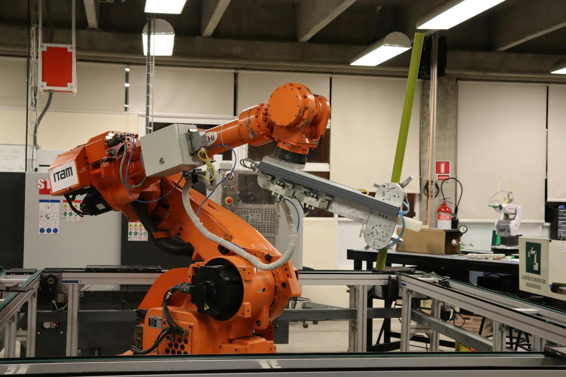 SoftBank to Launch U.S. AI Robotics Firm Roze, Targeting $100 Billion Valuation
