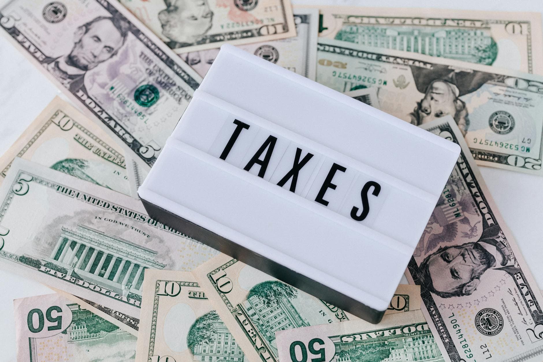 House Passes Seven Bipartisan Tax Bills, Targeting IRS Service and Transparency