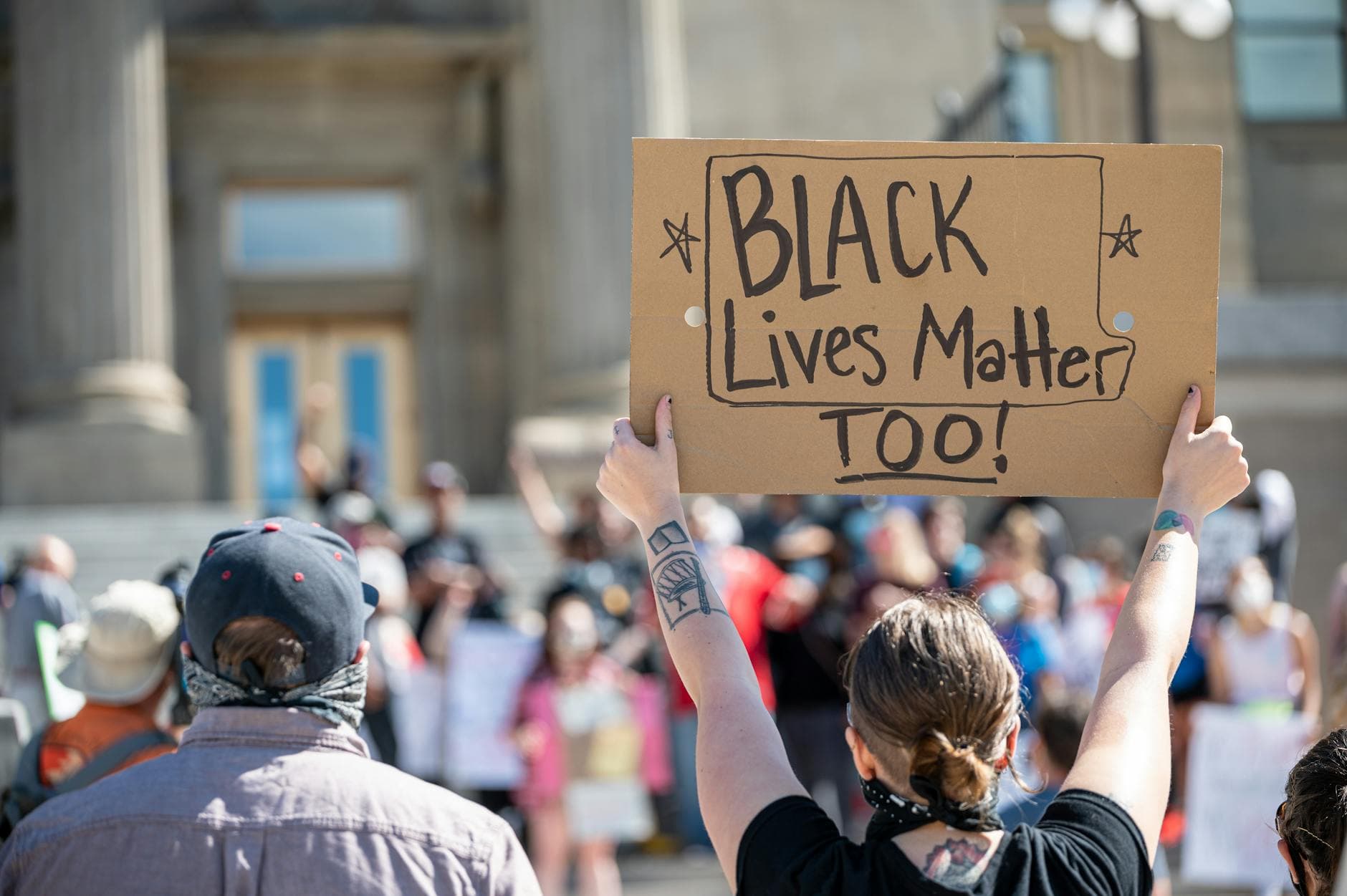 San Francisco public defenders wear black to protest crushing caseloads