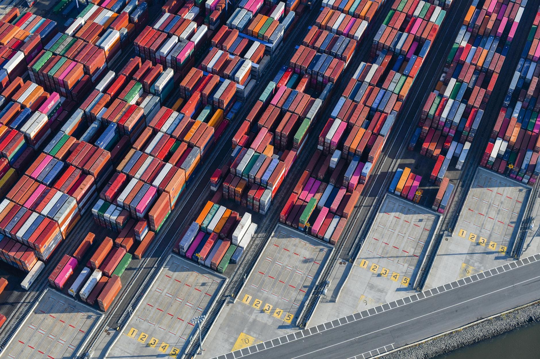 Open Supply Hub adds 10 data partners to boost fashion traceability
