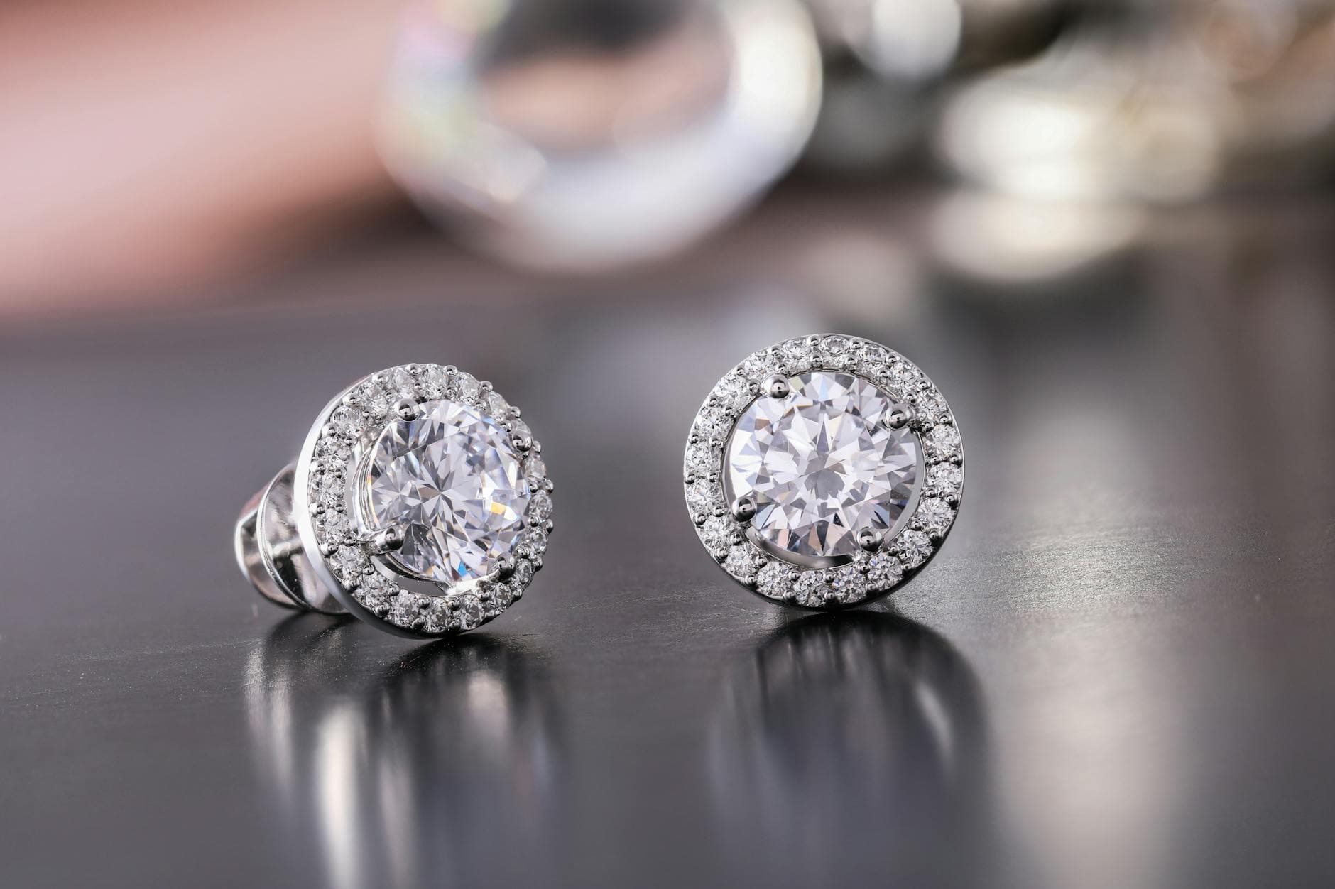 Lab-Grown Diamond Prices Keep Falling as Inventory Surges, Retailers Squeeze