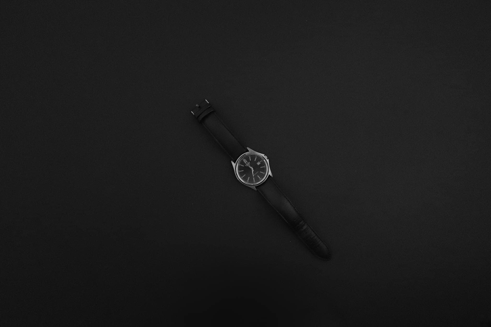 Best New Luxury Watches for an Anniversary Splurge