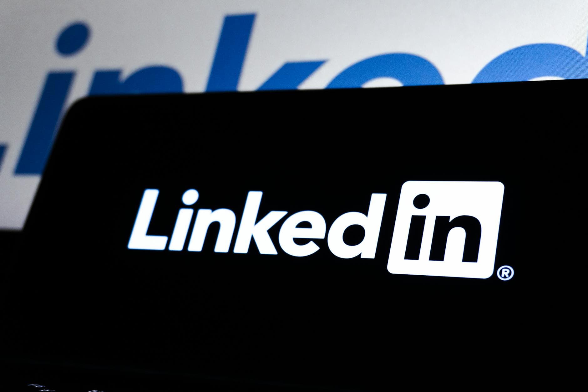 KPMG professionals urged to use LinkedIn strategically, caution on AI tools