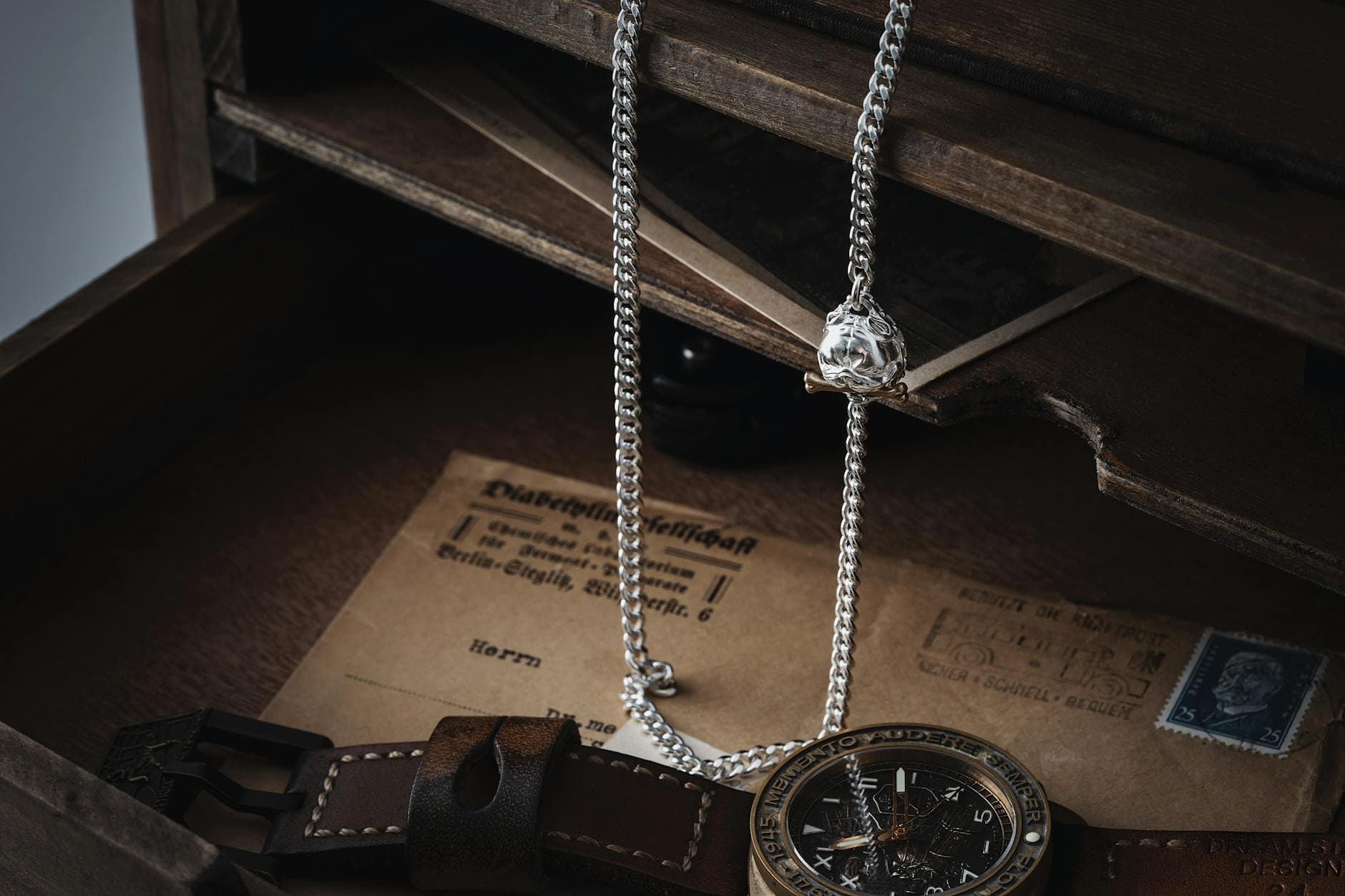 Inherited jewelry, how hallmarks and timing shape its value