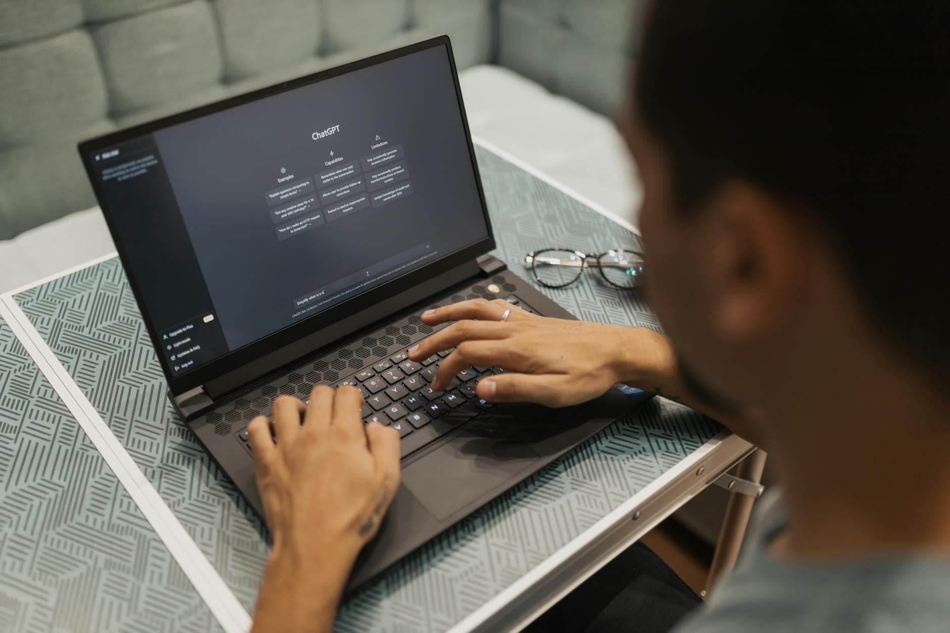 B2B marketers shift to AI search as top visibility channel