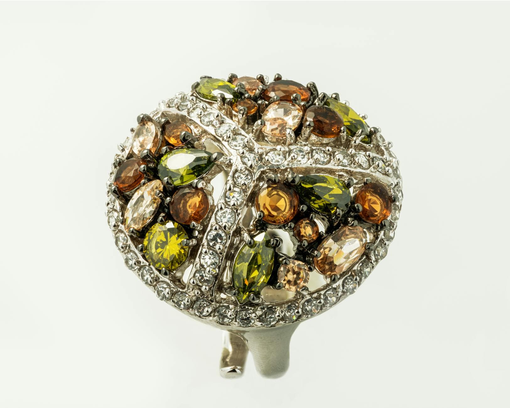 INSTORE awards spotlight versatile rings with rare gemstones