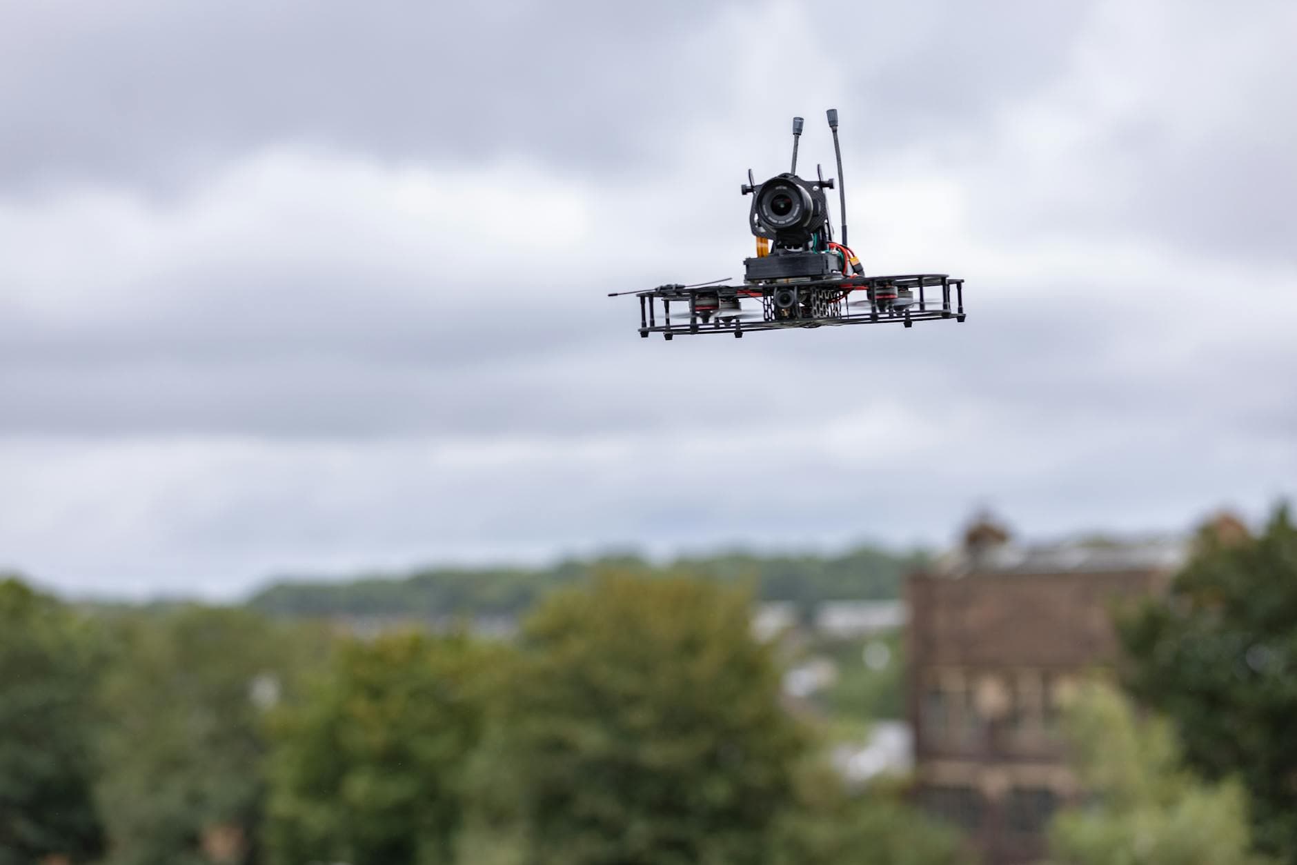 Oscar Liang flags camera shake on HGLRC Draknight O4 drone review