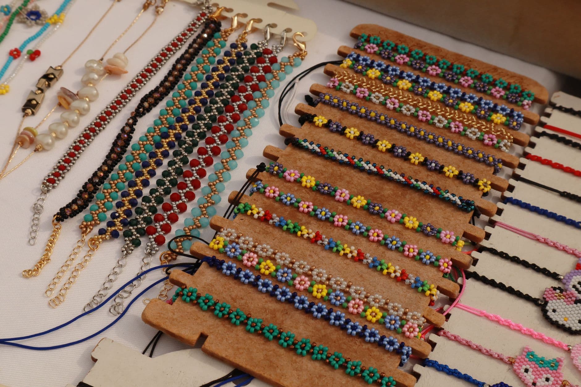 NYCJAOS spring 2026 draws 6,300 buyers, vintage jewelry demand surges