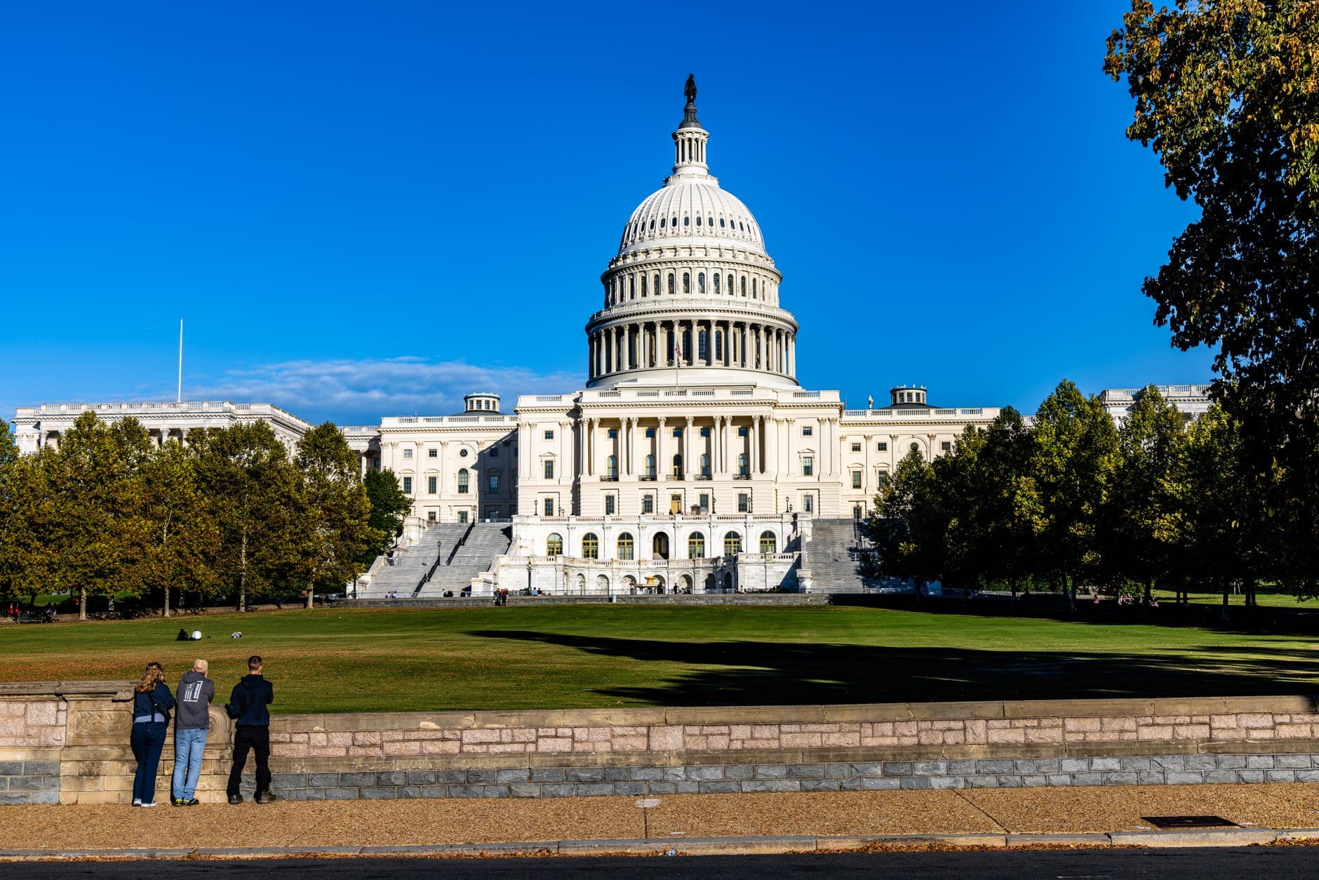 Congress leaves town as key U.S. surveillance law nears expiration
