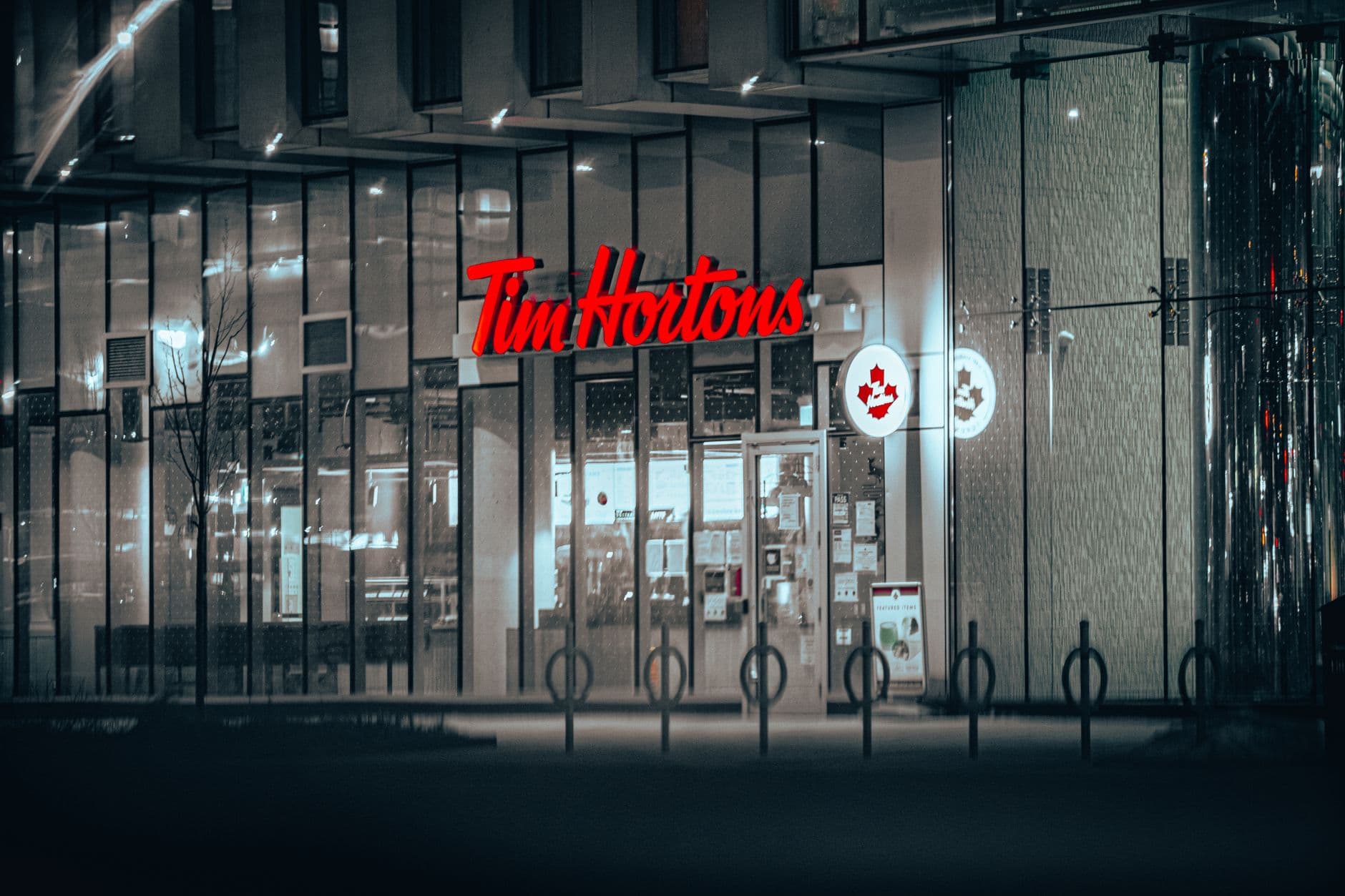 Tim Hortons Quebec franchise dispute spotlights price hikes and rewards costs