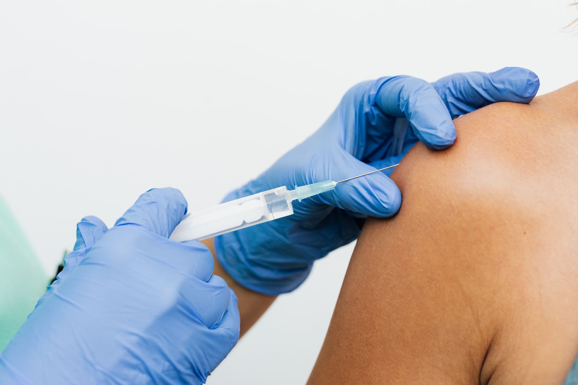 Douglas County hosts low-cost vaccine clinic in Highlands Ranch