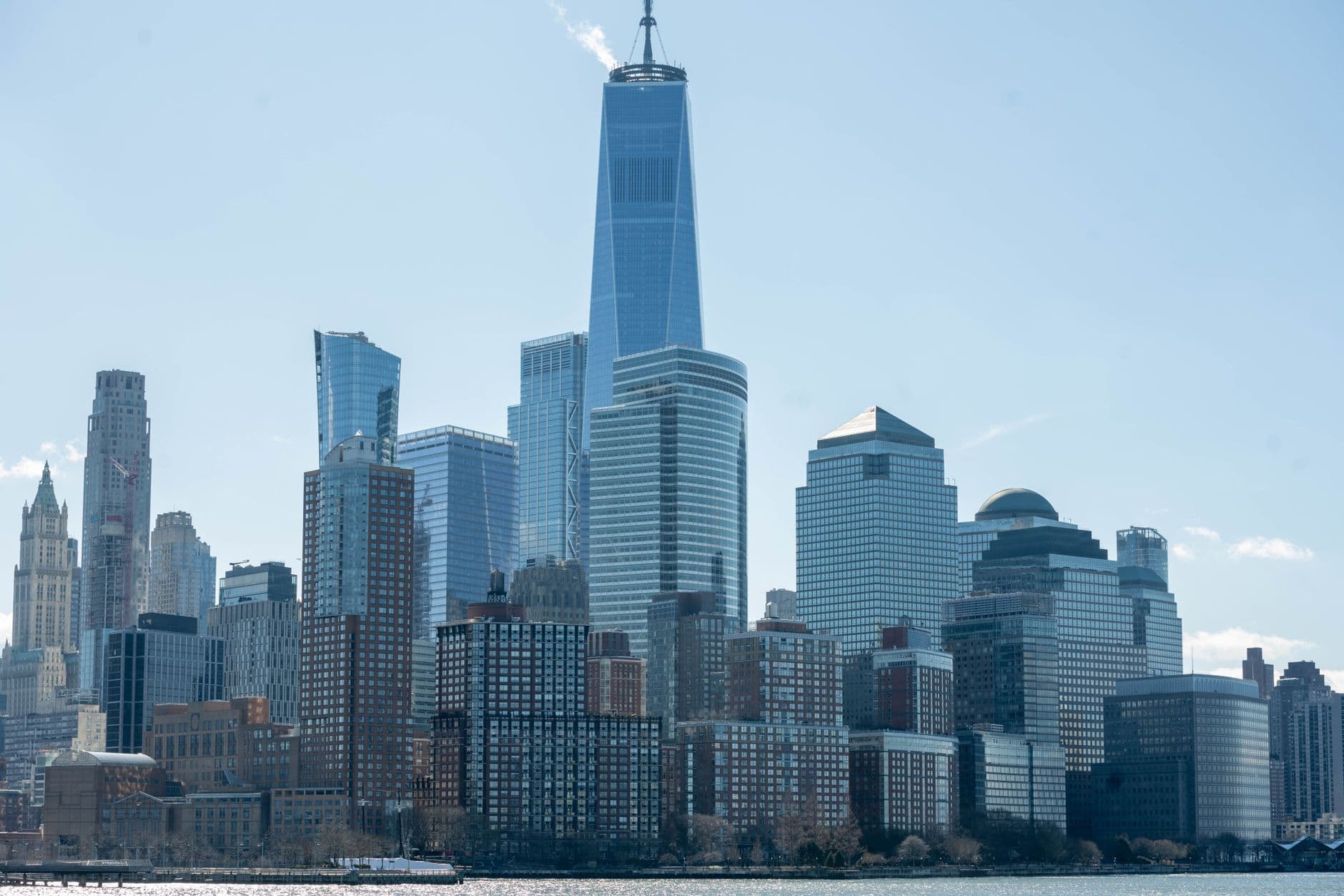 Fireworks explosion outside Manhattan federal building under FBI investigation