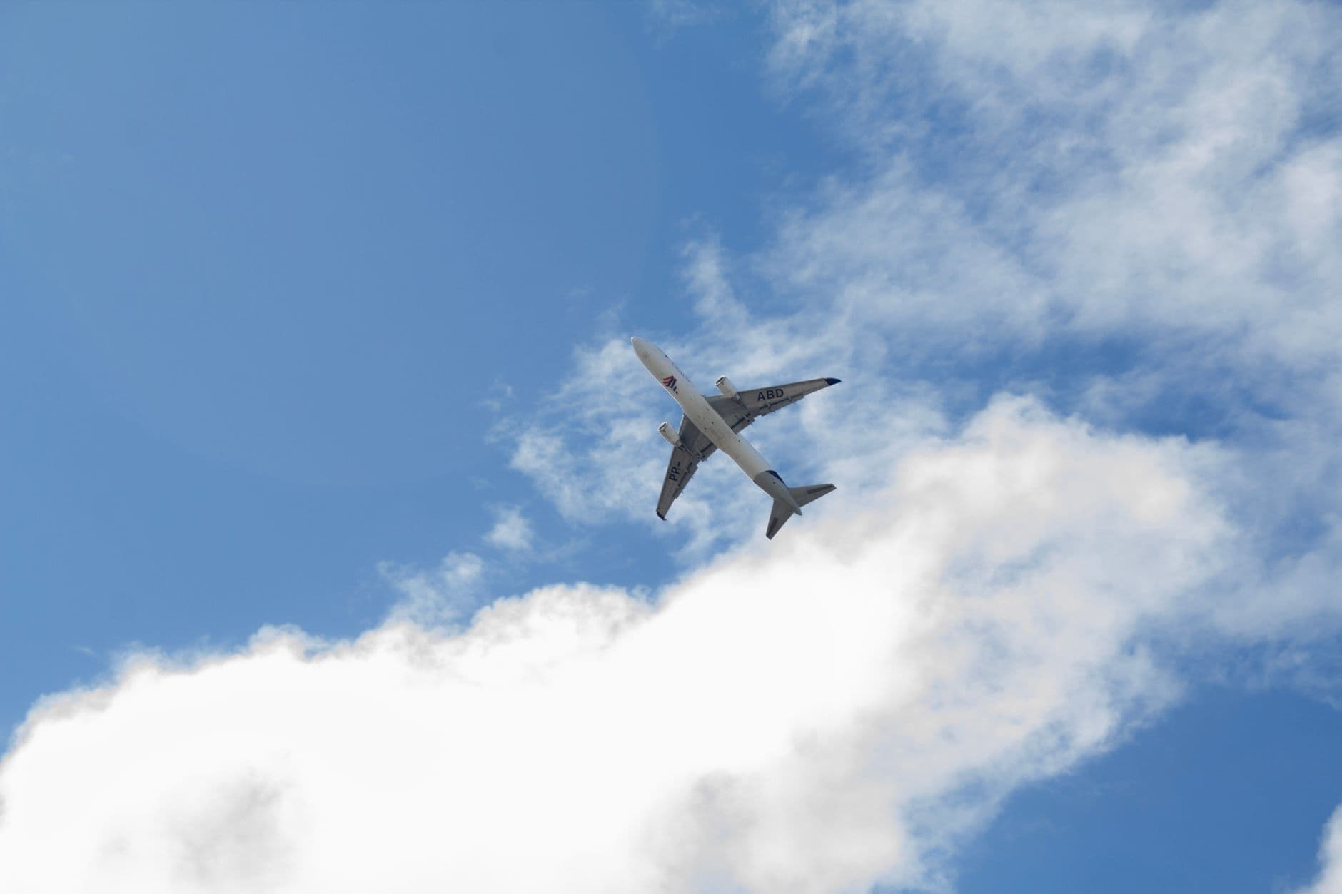 Mokulele restores Kona to Kahului flights, expands inter-island service