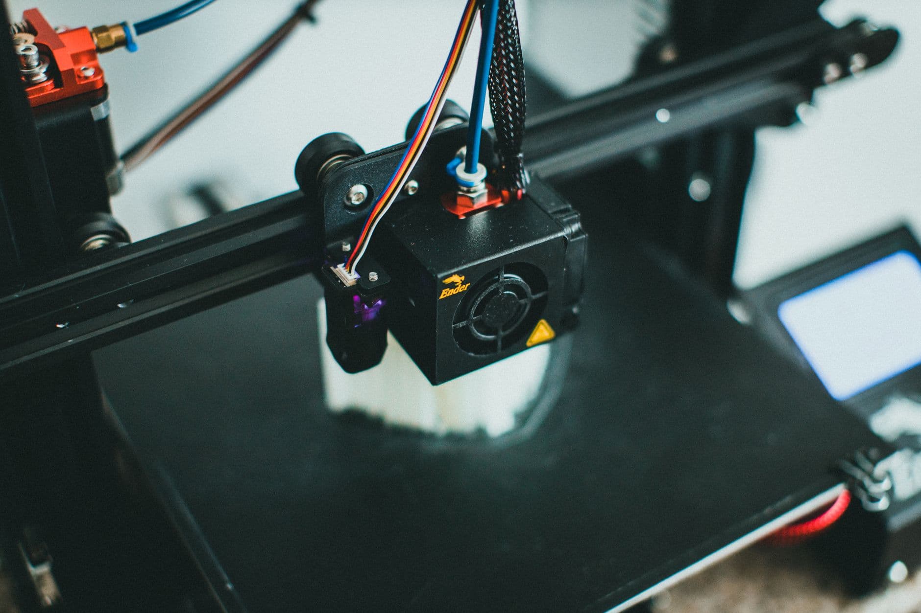eSUN launches segmented PLA lineup for hobbyists and makers
