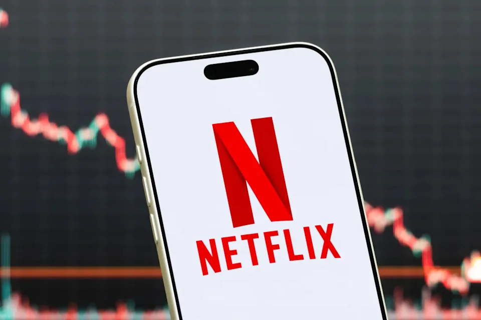 Netflix shares fall after revenue and earnings forecast miss Wall Street targets