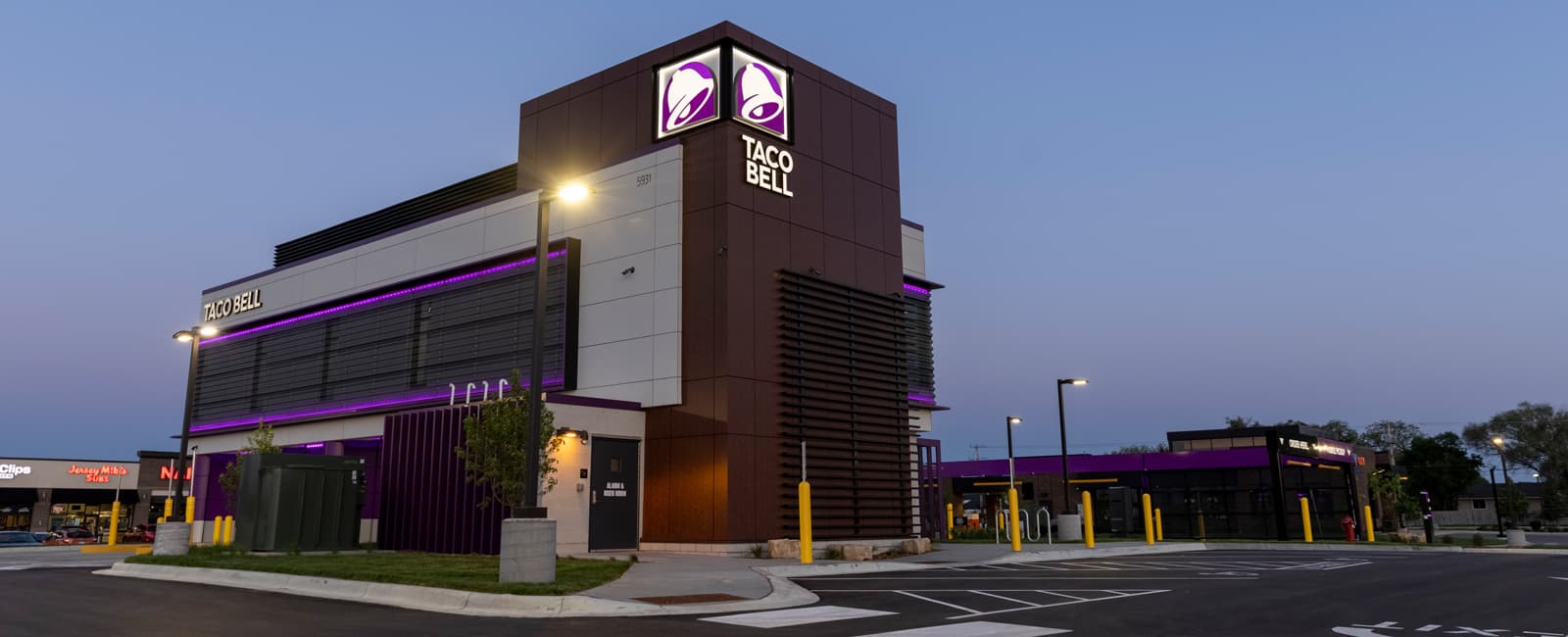 Taco Bell Defy rethinks drive-thru service with digital speed