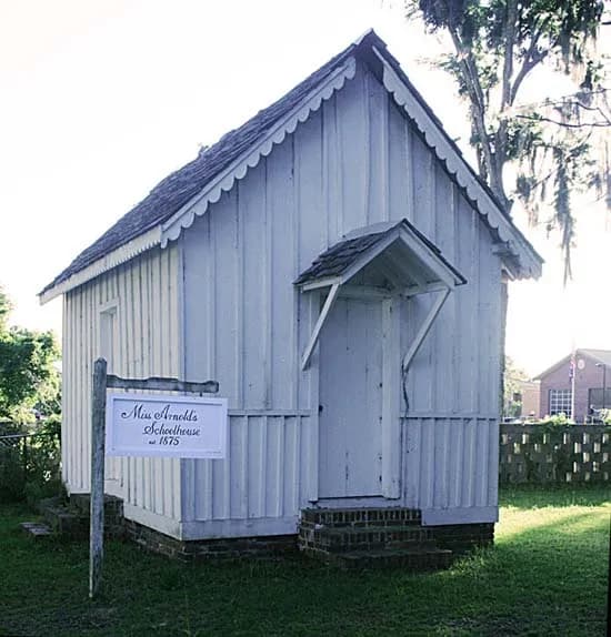 Allendale County schoolhouse preserves rural education history