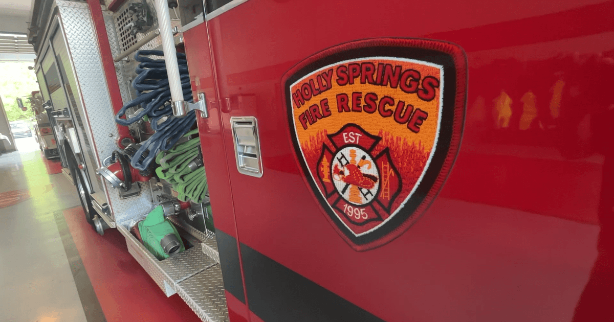 Holly Springs fire trucks lose AC during dangerous Triangle heat wave