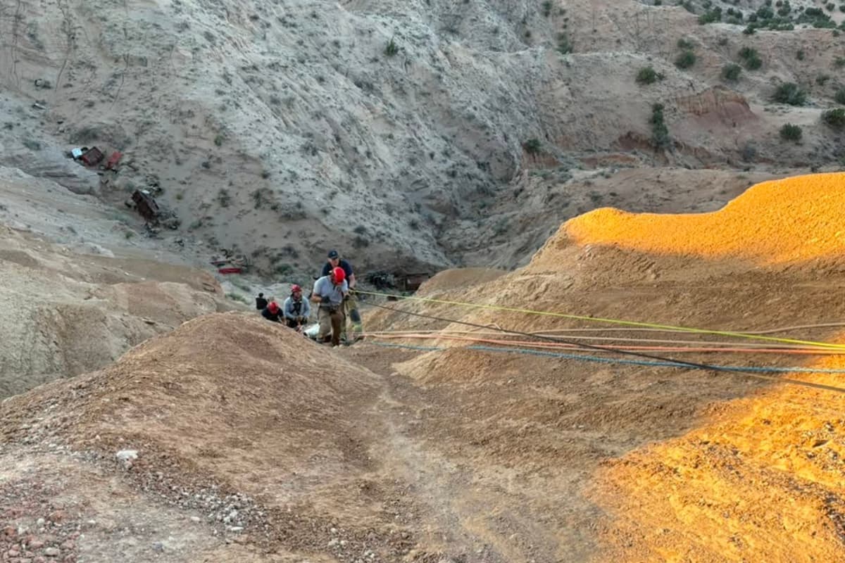 Six rescued after side-by-side rollover in Rio Rancho ravine