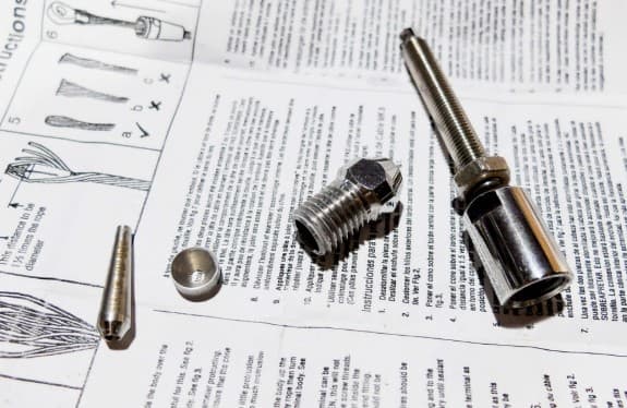 How to replace a shroud with swageless terminals