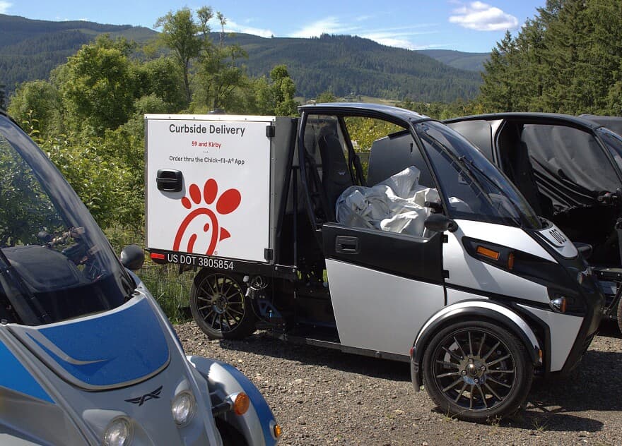 Supporters rally behind Eugene's Arcimoto amid financial uncertainty