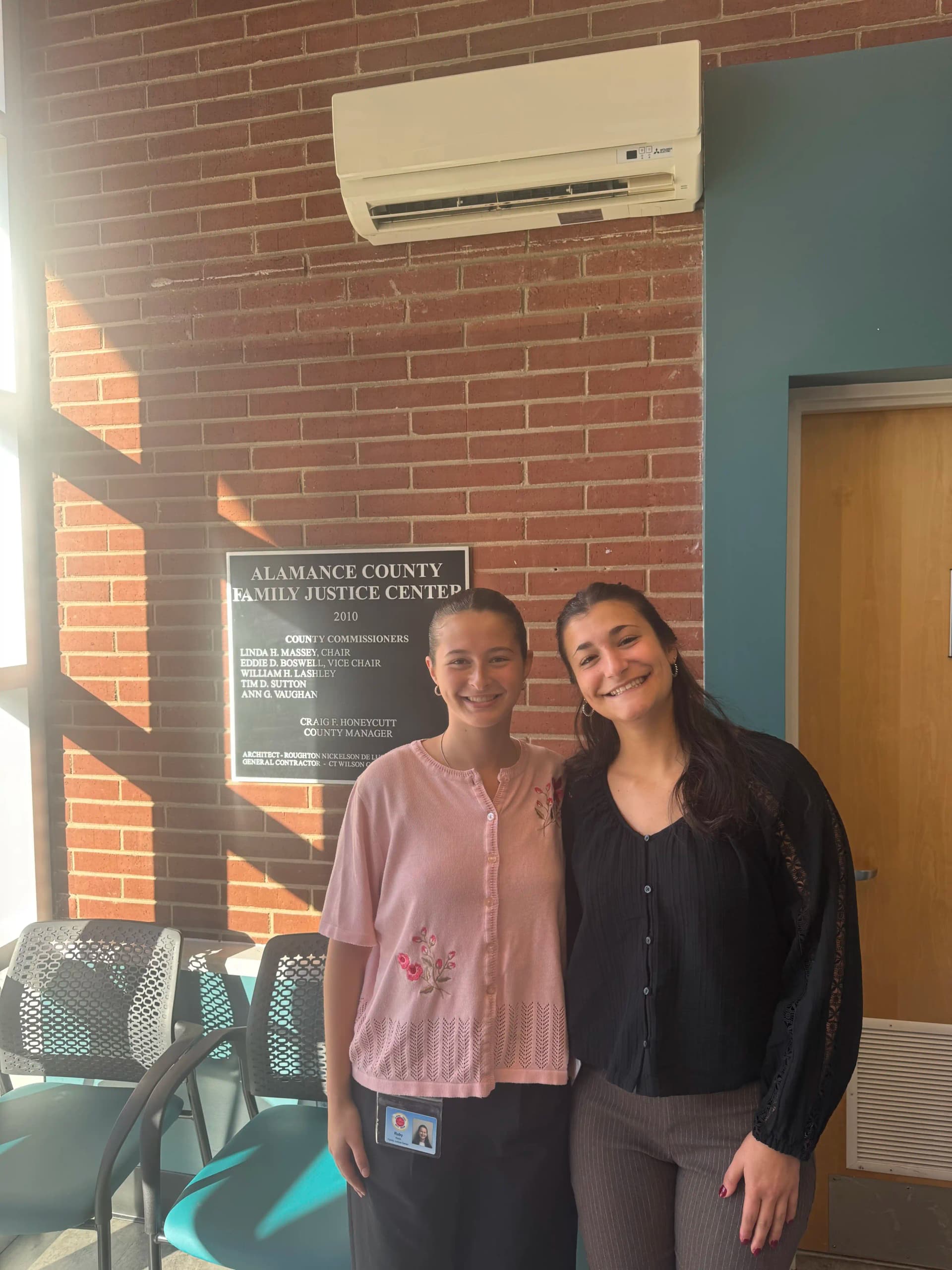 Elon seniors intern at Alamance County Family Justice Center