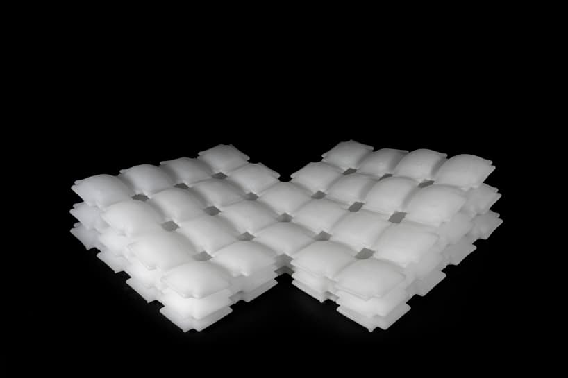 Scientists suspend 3D prints in gel for complex geometries