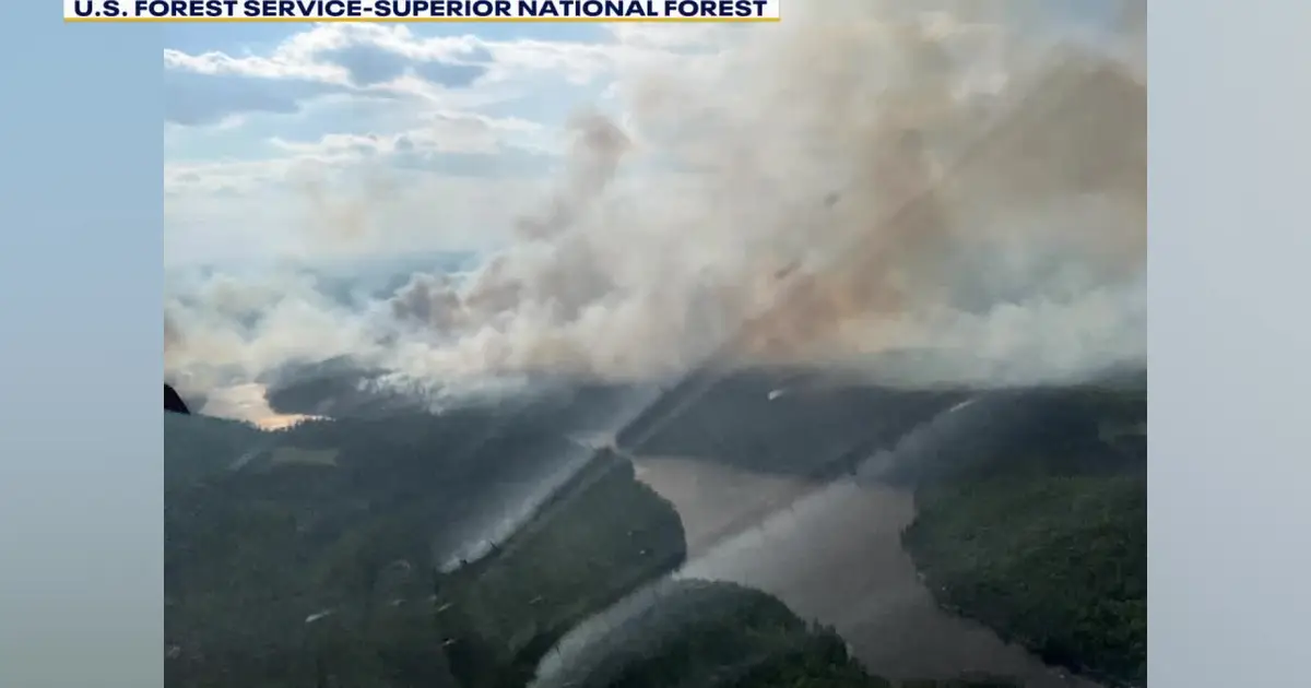 Unprecedented northern Minnesota wildfire brings in outside crews