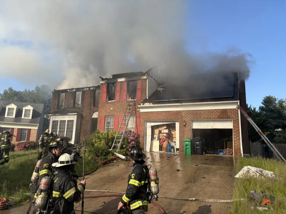 Sprinklers extinguish Lake Arbor kitchen fire, no injuries reported